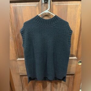 Ann Taylor Cashmere Geo Stitch Vest Size M